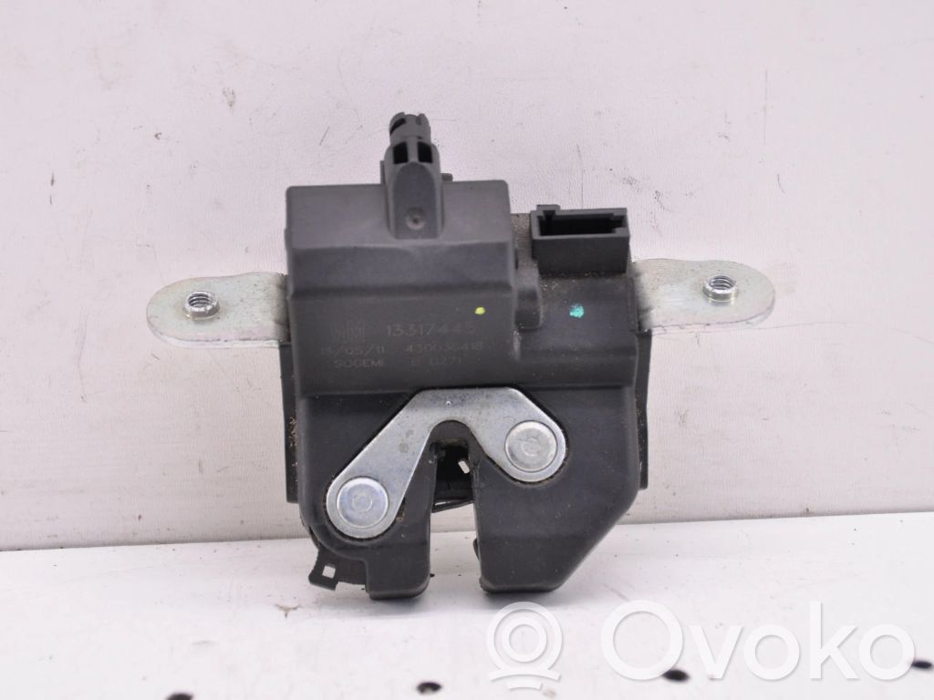 Opel Meriva B Tailgate/trunk/boot lock/catch/latch 