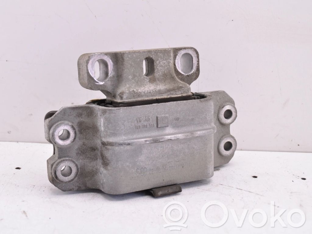 Skoda Octavia Mk2 (1Z) Engine mount bracket 