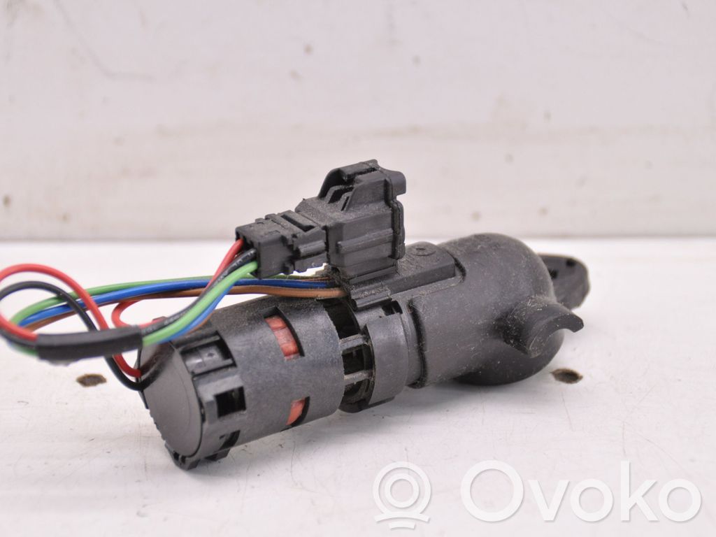 Ford Mondeo MK IV Oil temperature sensor 