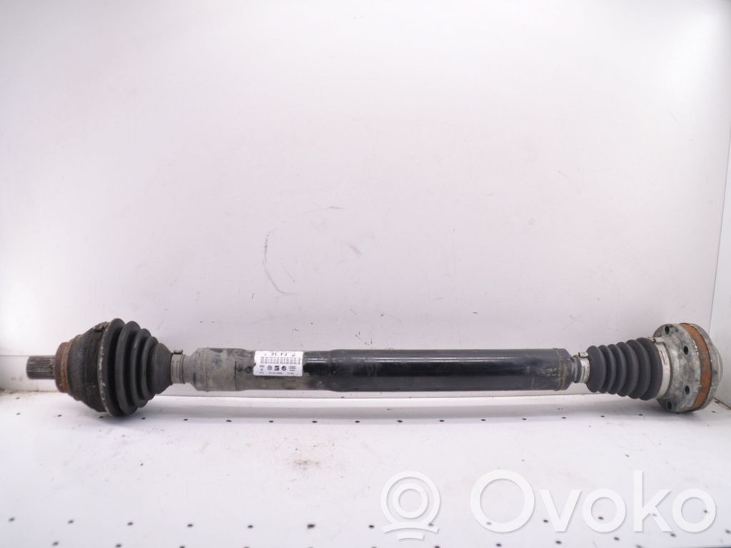 Volkswagen PASSAT CC Priekinis pusašis 