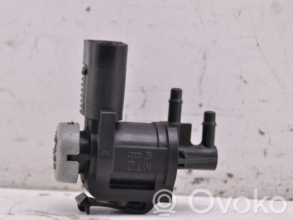 Audi A4 S4 B8 8K Electroválvula del turbo 