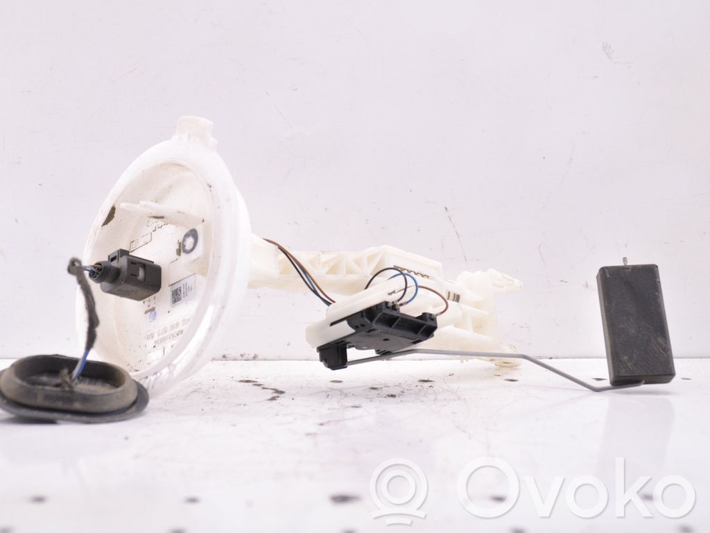 Skoda Superb B6 (3T) Sensor de nivel de combustible 
