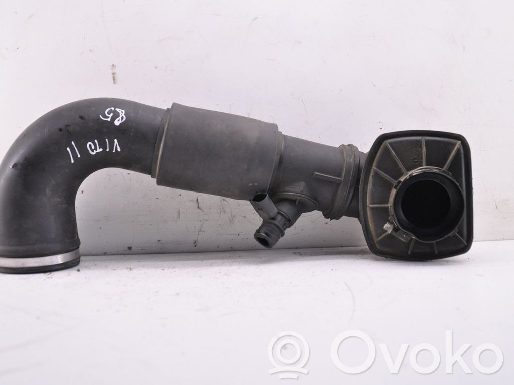 Mercedes-Benz Vito Viano W639 Air intake duct part 