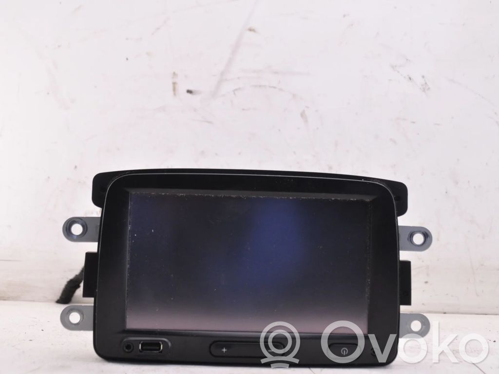 Renault Captur Radio/CD/DVD/GPS head unit 