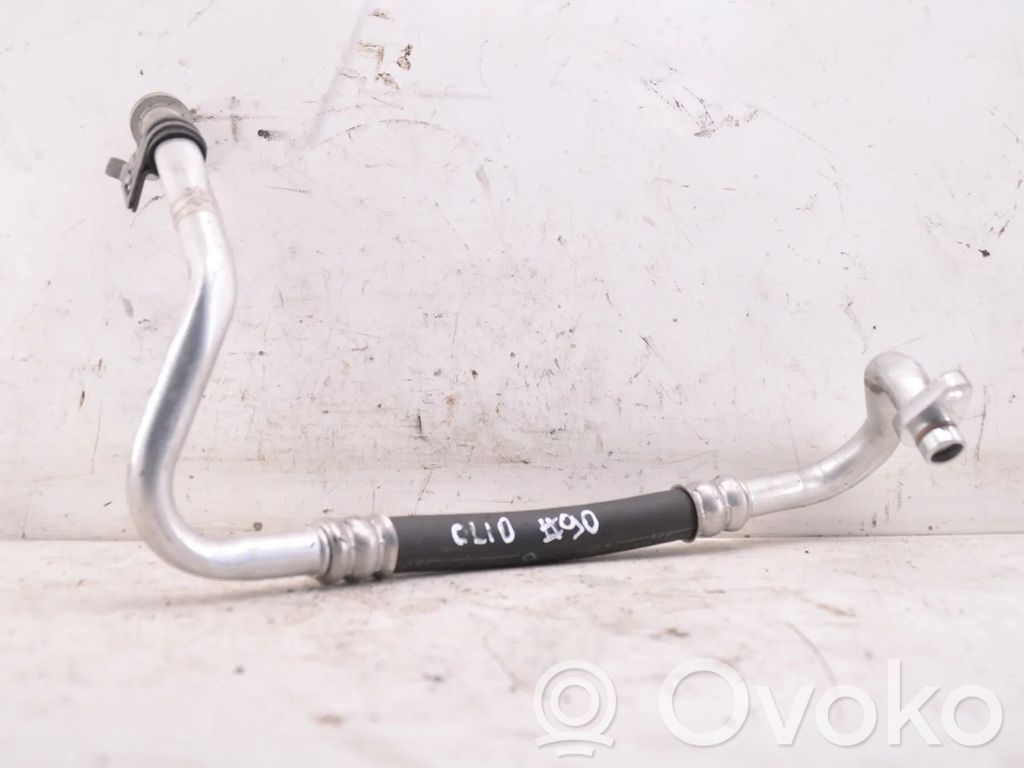 Renault Clio IV Ilmastointilaitteen putki (A/C) 