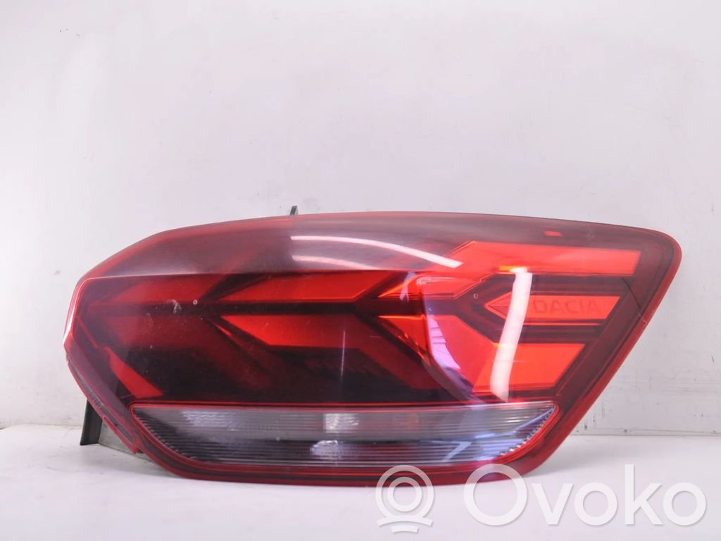 Dacia Sandero III Rear/tail lights 