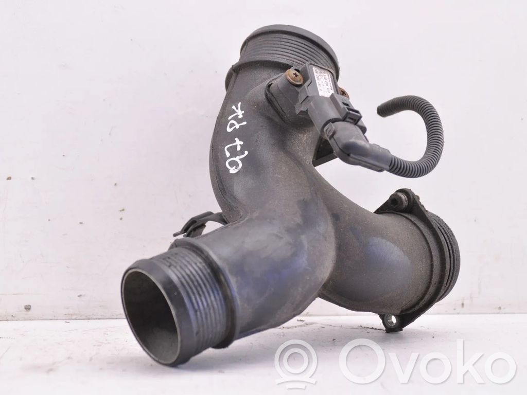 Audi Q7 4L Intercooler hose/pipe 