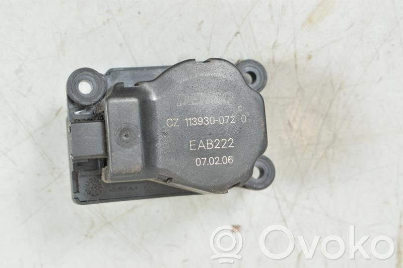 Stellmotor Heizung Klima   64119339246
