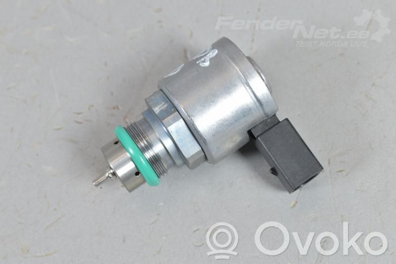 Kraftstoffdrucksensor   04L130764C