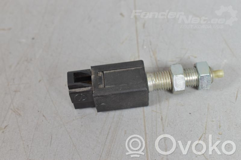 Subaru Outback Sensor del pedal de embrague 