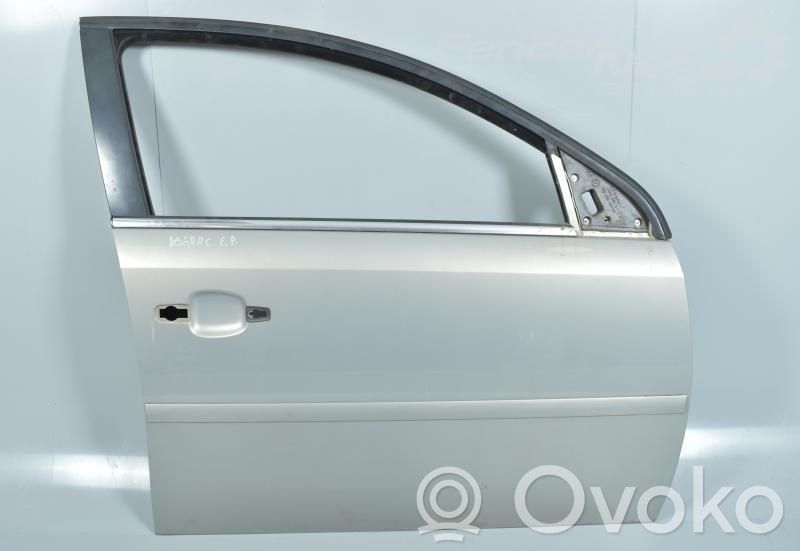 Priekinės durys   93186030
