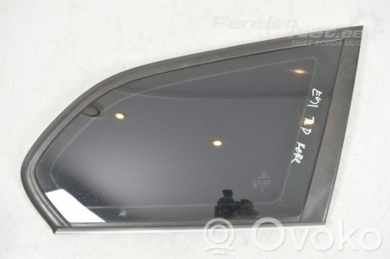 BMW 3 E90 E91 Rear side window 