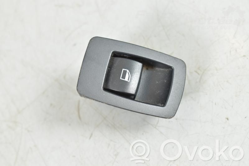 Electric window control switch   159399000406B,61316945874
