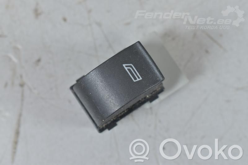 Audi A6 S6 C5 4B Electric window control switch 