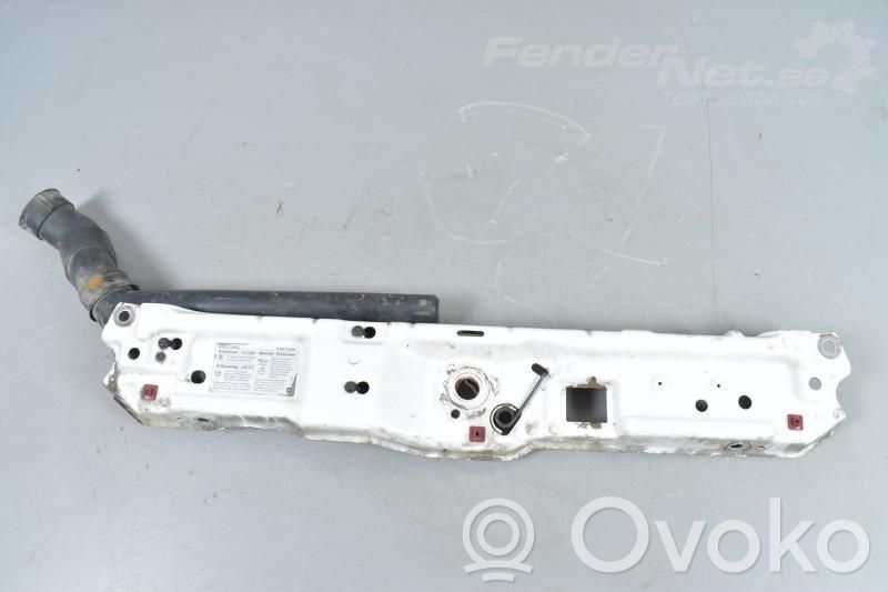 Radiatoru panelis   13249037