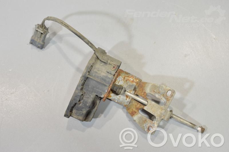 Saab 9-5 Распылитель (распылители) 