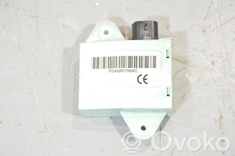 Chrysler Voyager Central locking relay 