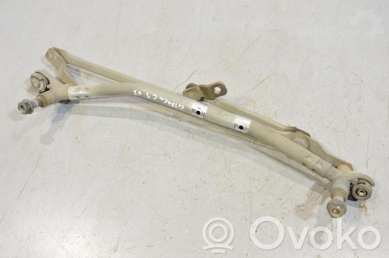 Front wiper linkage