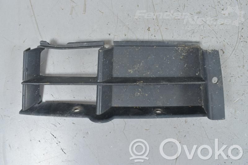Grille antibrouillard avant   51118235640