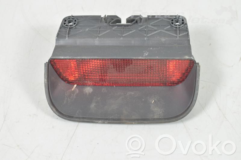 Honda CR-V Third/center stoplight 