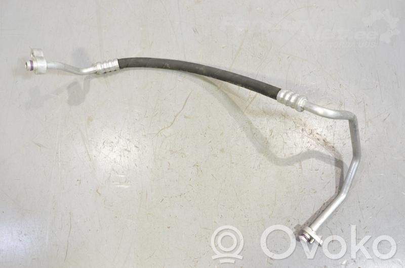 Volkswagen PASSAT B8 Wąż / Przewód klimatyzacji A/C 