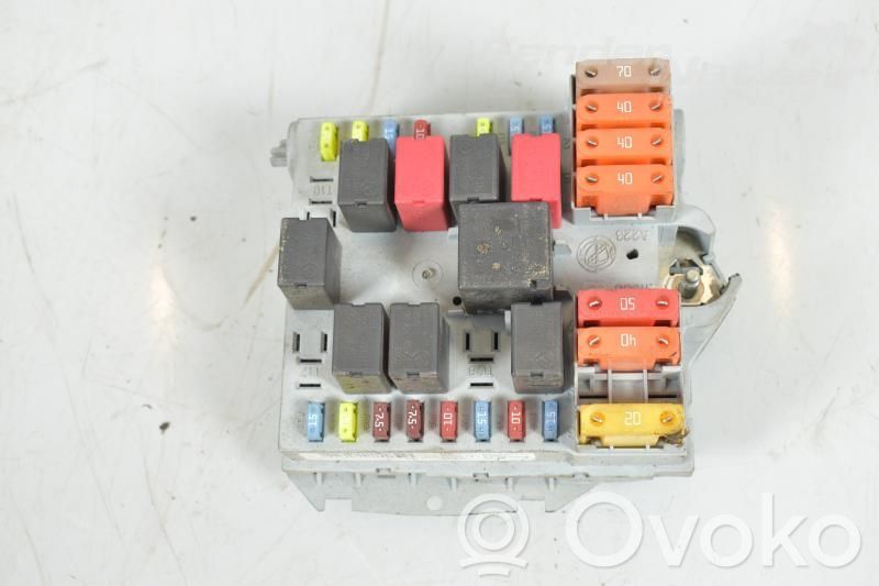 Alfa Romeo 159 Fuse box set 