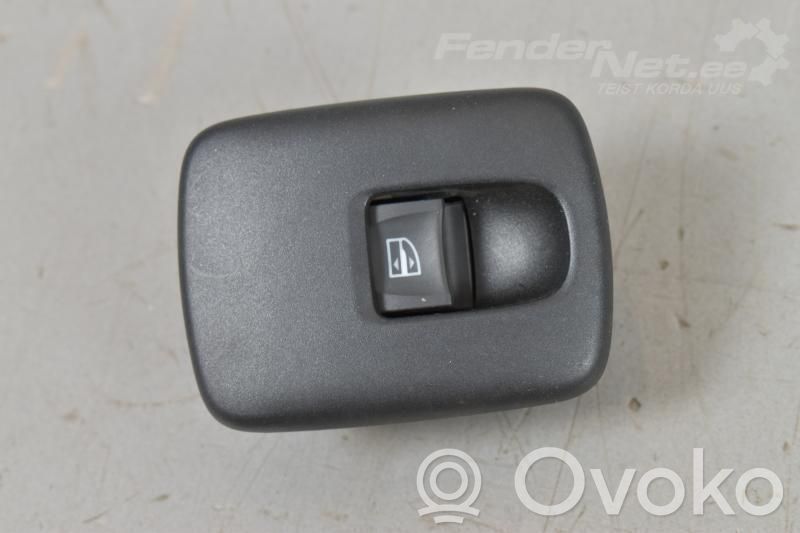 Smart ForFour II W453 Electric window control switch 