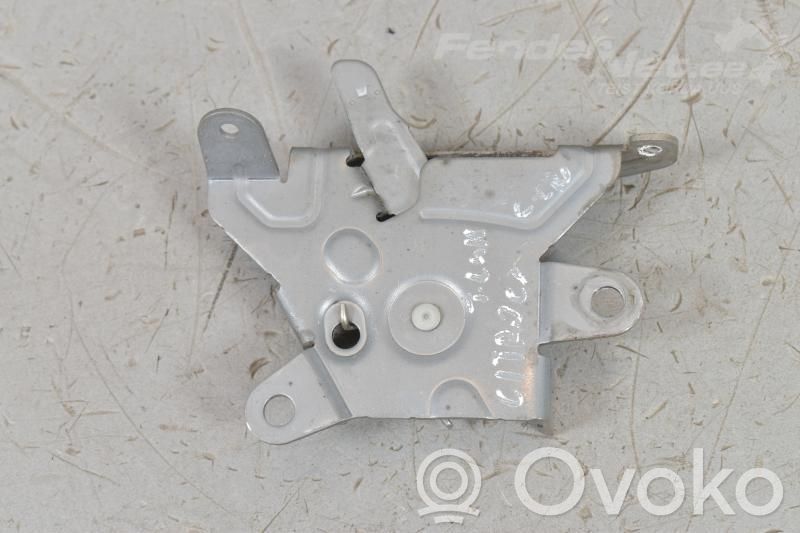 Mitsubishi Outlander Tailgate trunk handle 
