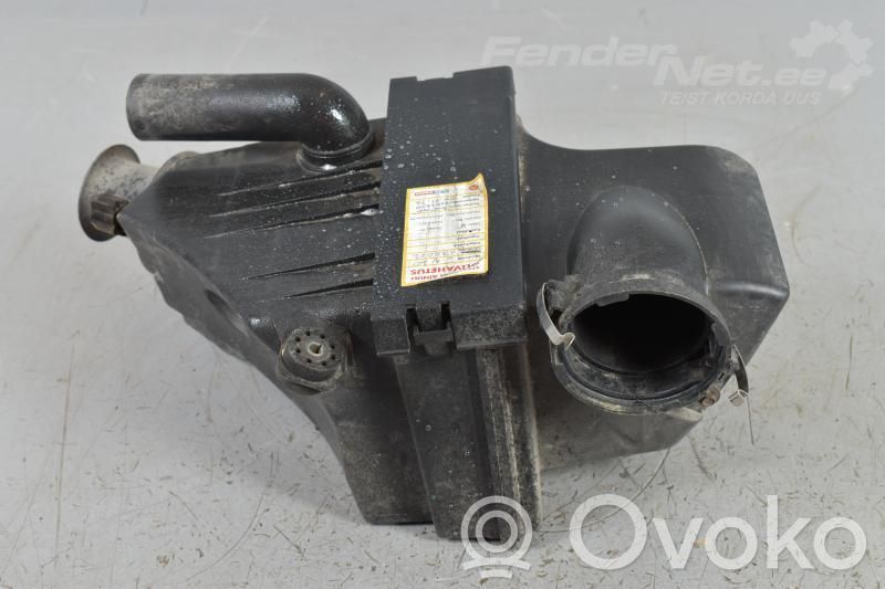 Air filter box   13711713637