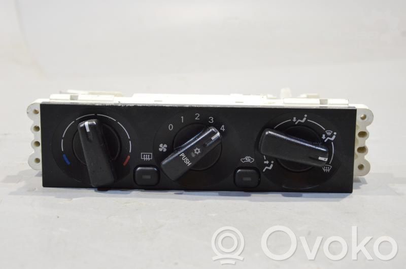 Climate control unit   MR500528