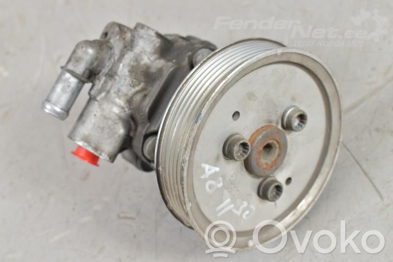 Audi A8 S8 D4 4H Ohjaustehostimen pumppu 