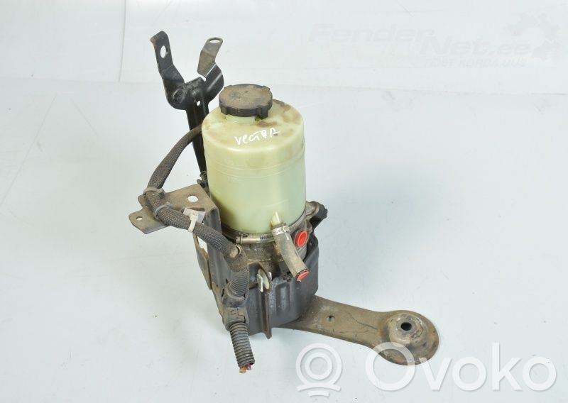 Opel Vectra C Ohjaustehostimen pumppu 