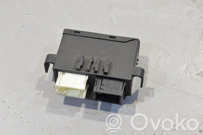BMW 3 E46 Wing mirror control module 