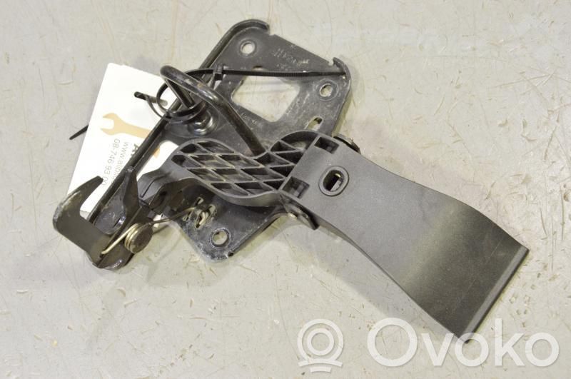 Audi Q5 SQ5 8R Engine bonnet/hood lock/latch loop/hook 