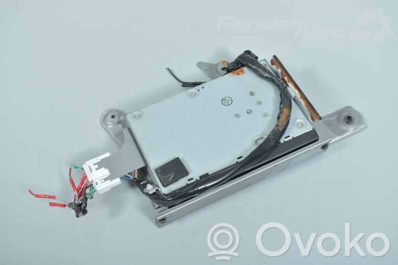 Lexus IS 200-300 Unitate principală radio/CD/DVD/GPS 