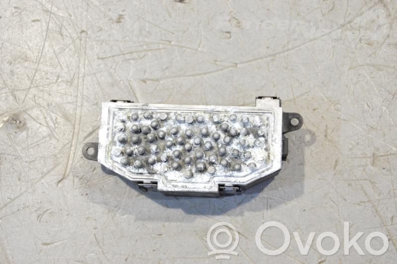 Volkswagen PASSAT B7 Rezystor / Opornik dmuchawy nawiewu 