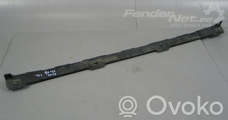 Ford Focus Galinis laikiklis bamperio 