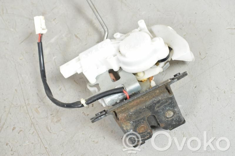 Mazda 6 Tailgate lock latch 