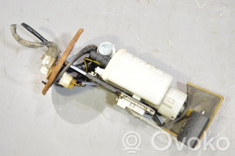Bomba interna de combustible   311103K000