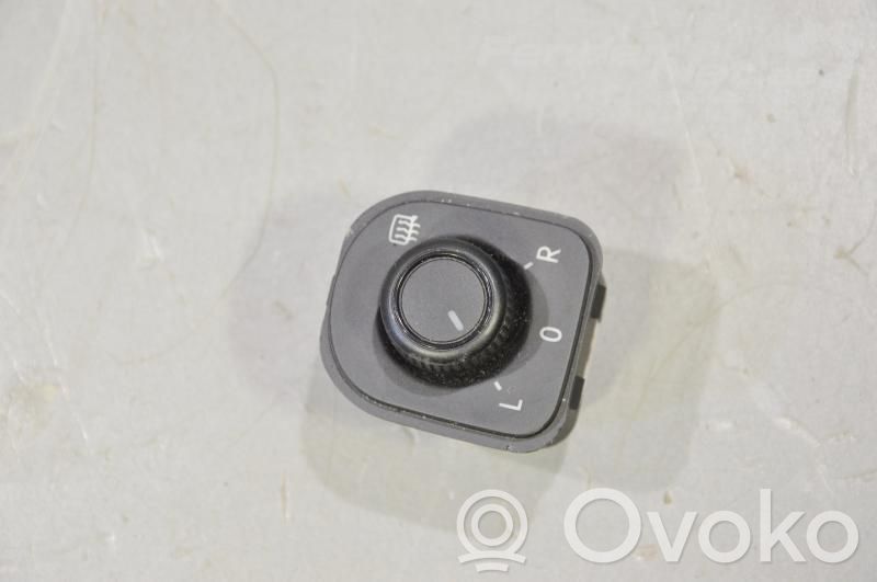 Wing mirror switch   5K1959565AXSH