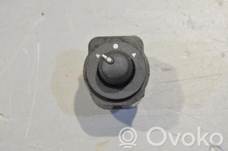 Peugeot Bipper Wing mirror switch 