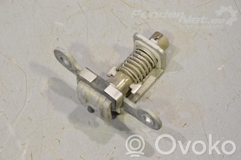 Volkswagen Amarok Tailgate lock latch 