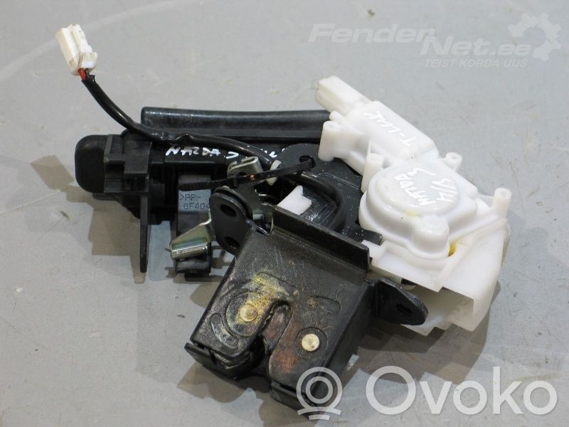 Mazda 3 I Tailgate lock latch 