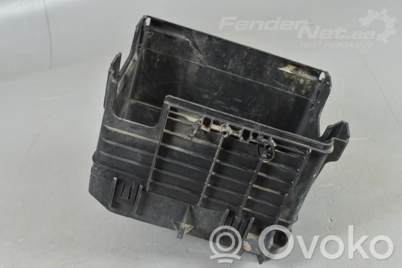 Volkswagen Polo IV 9N3 Capac cutie baterie 