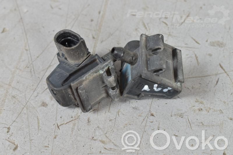 Audi A6 S6 C5 4B Difusor de agua regadora de parabrisas 