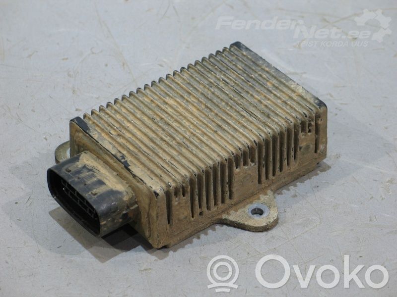 Unité / module de commande d'injection de carburant   E8T11171,MD340897