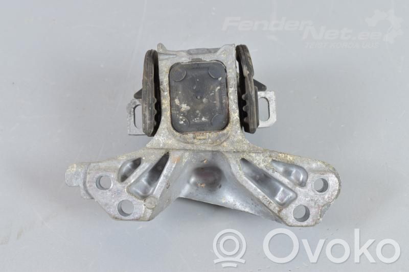 Citroen C5 Engine mounting bracket 