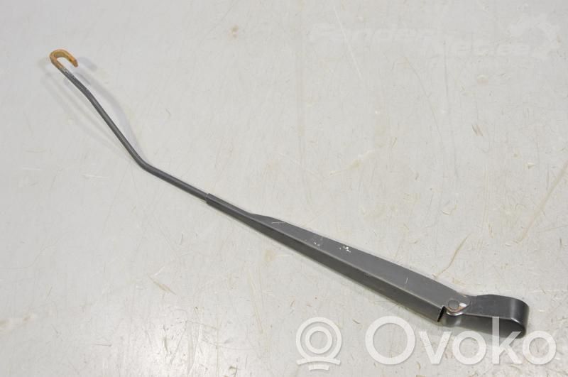 Citroen C3 Wischerarm vorne 