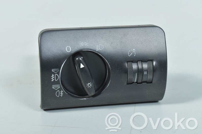 Audi A6 S6 C5 4B Light switch 