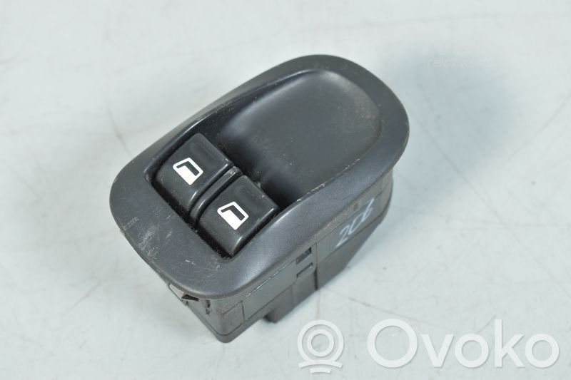 Peugeot 206 Electric window control switch 